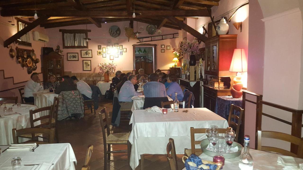 Locanda Della Bottega Фишано Экстерьер фото